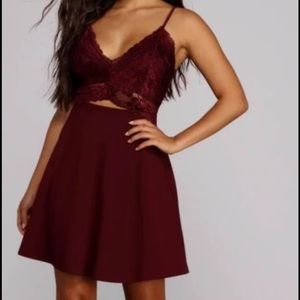 Lace maroon Windsor dress. Brand new.